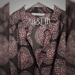 Signature by Larry Levine Tops - Larry Levine Blouse • Tie Waist Button Signature by Larry Levine Tops - Larry Levine Blouse • Tie Waist Button